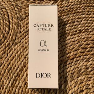 Dior Capture Totale LenSerum, NIB, 50 ml